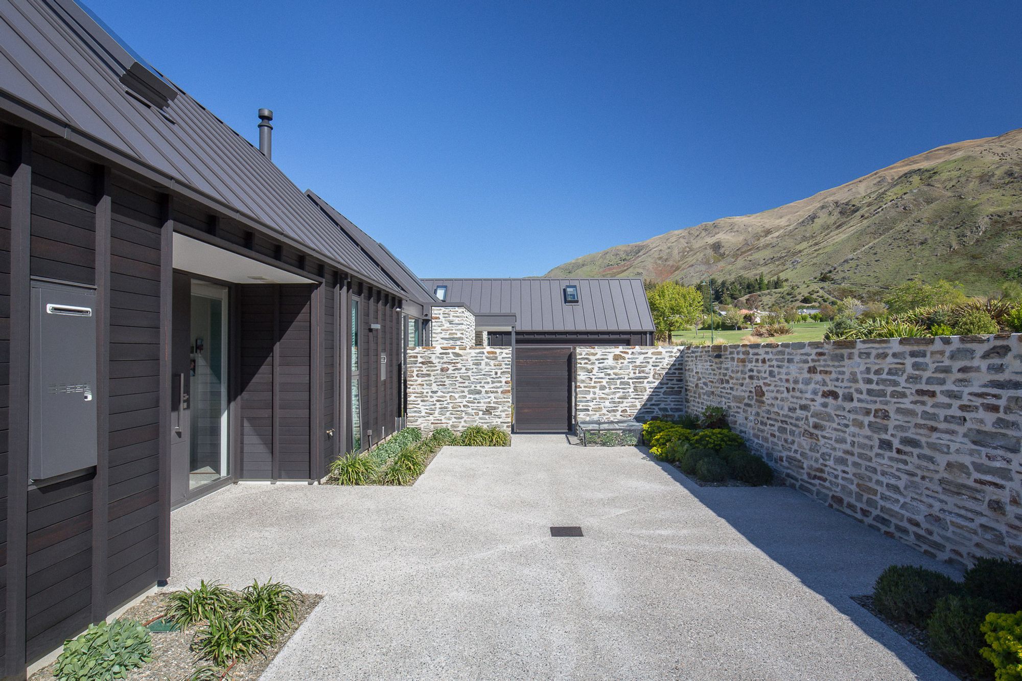 Far Horizon House