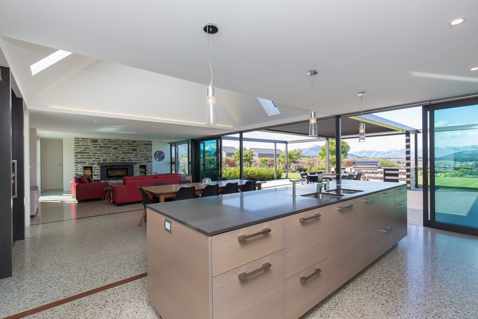 Far Horizon House