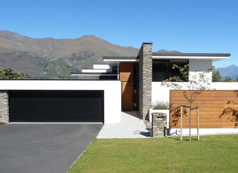 Lakeside House
