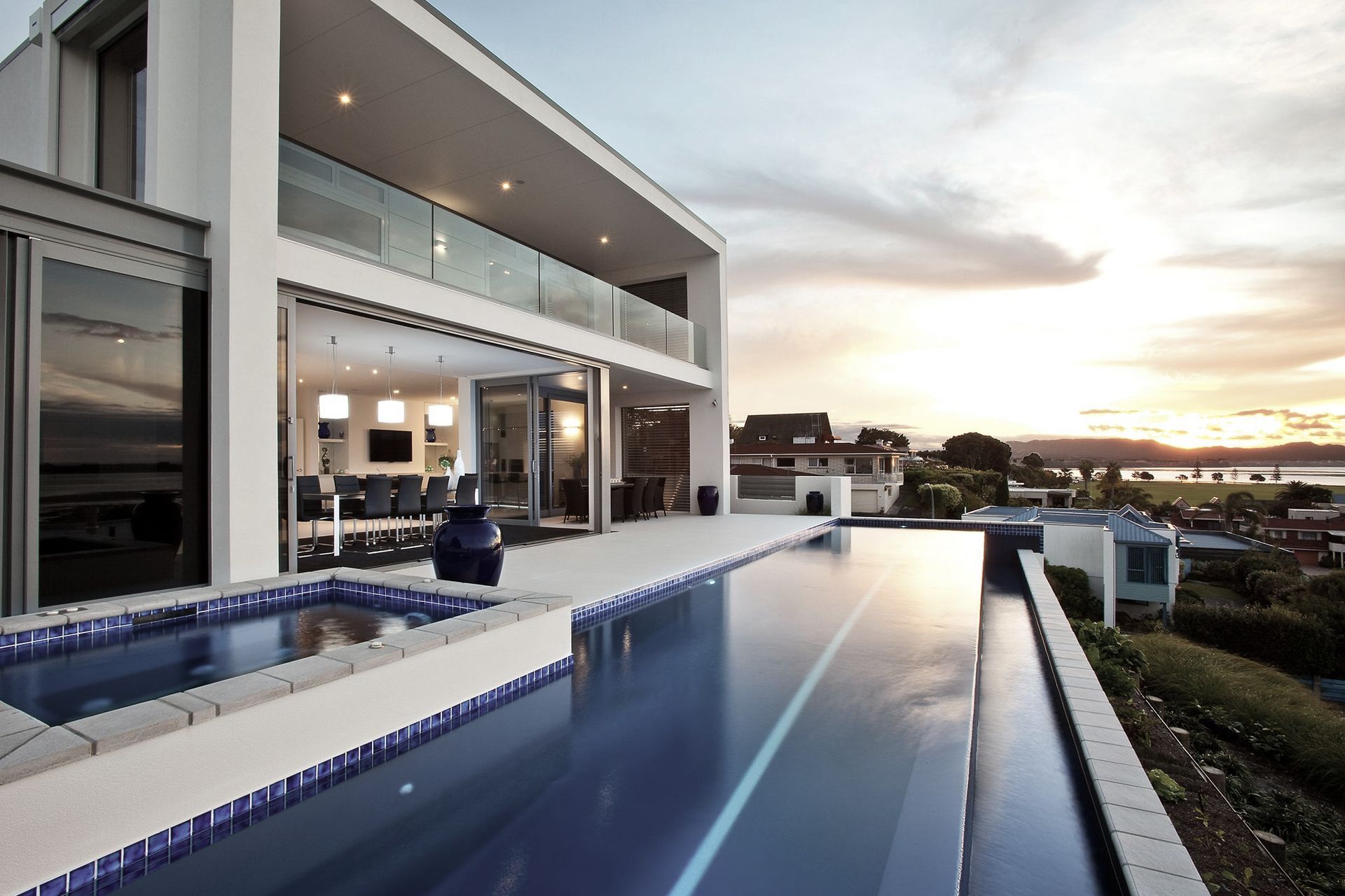 Woods Avenue Residence