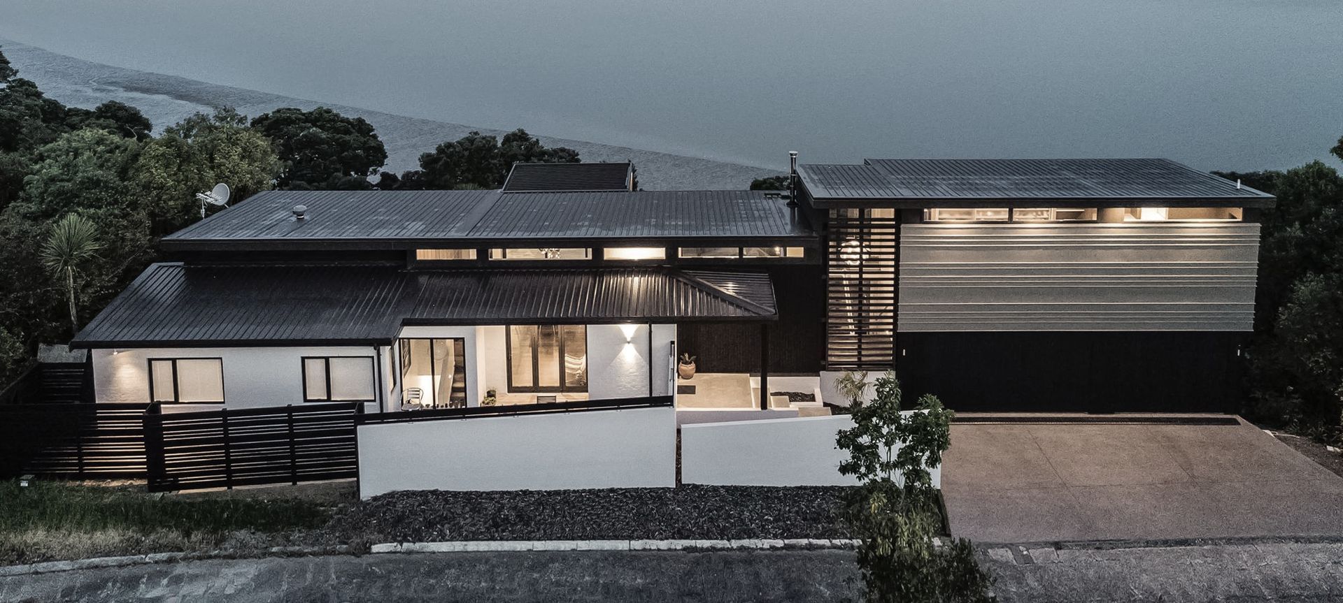Grannys Bay Residence banner