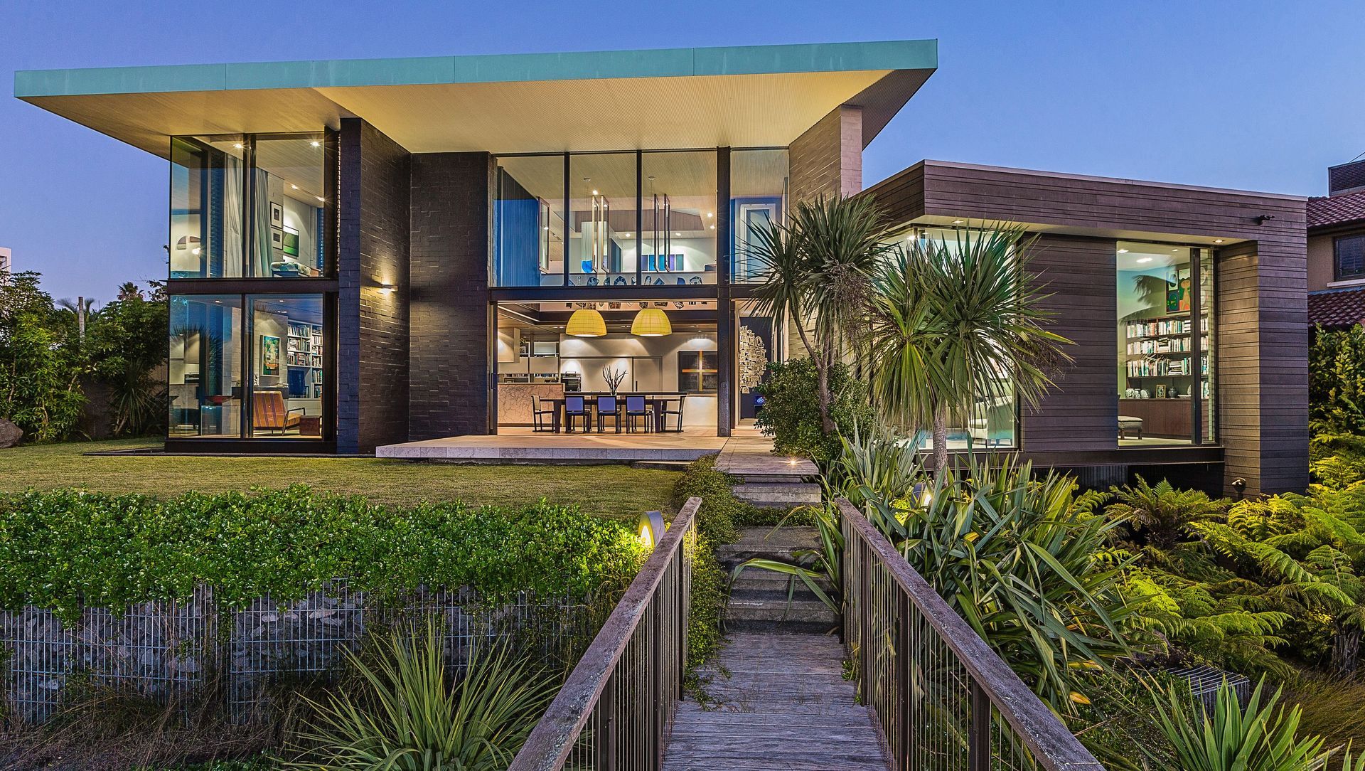 Clifftop House banner