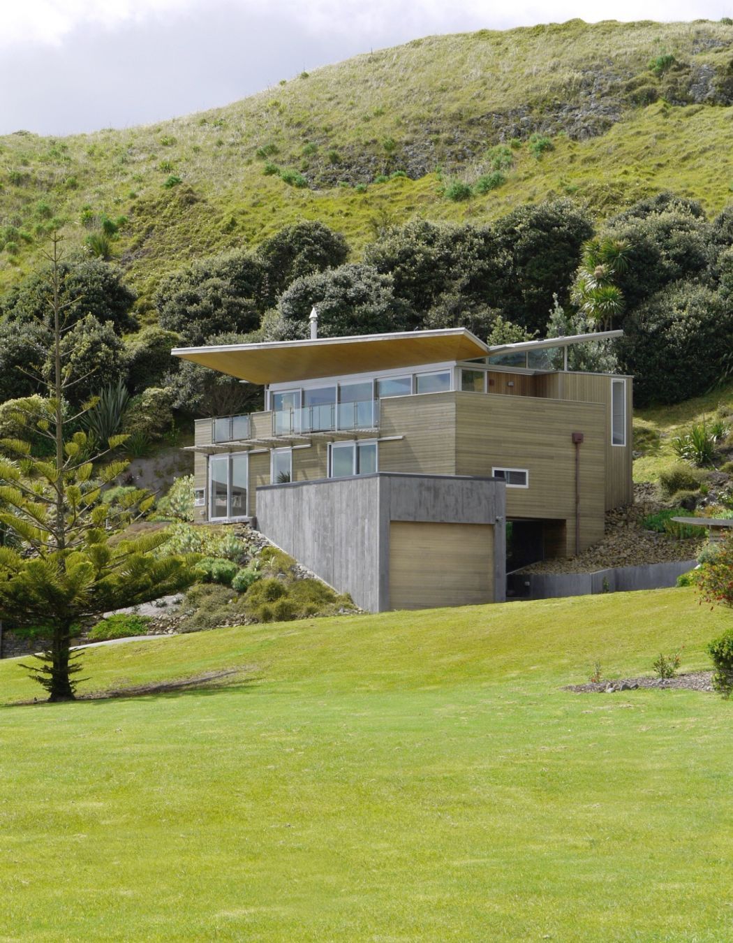 Opito Bay House