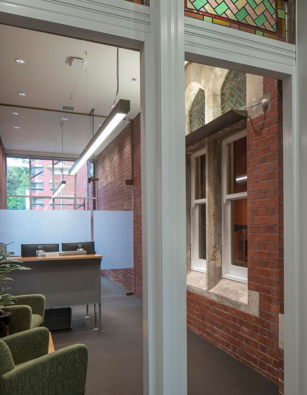 VUW EXECUTIVE OFFICES