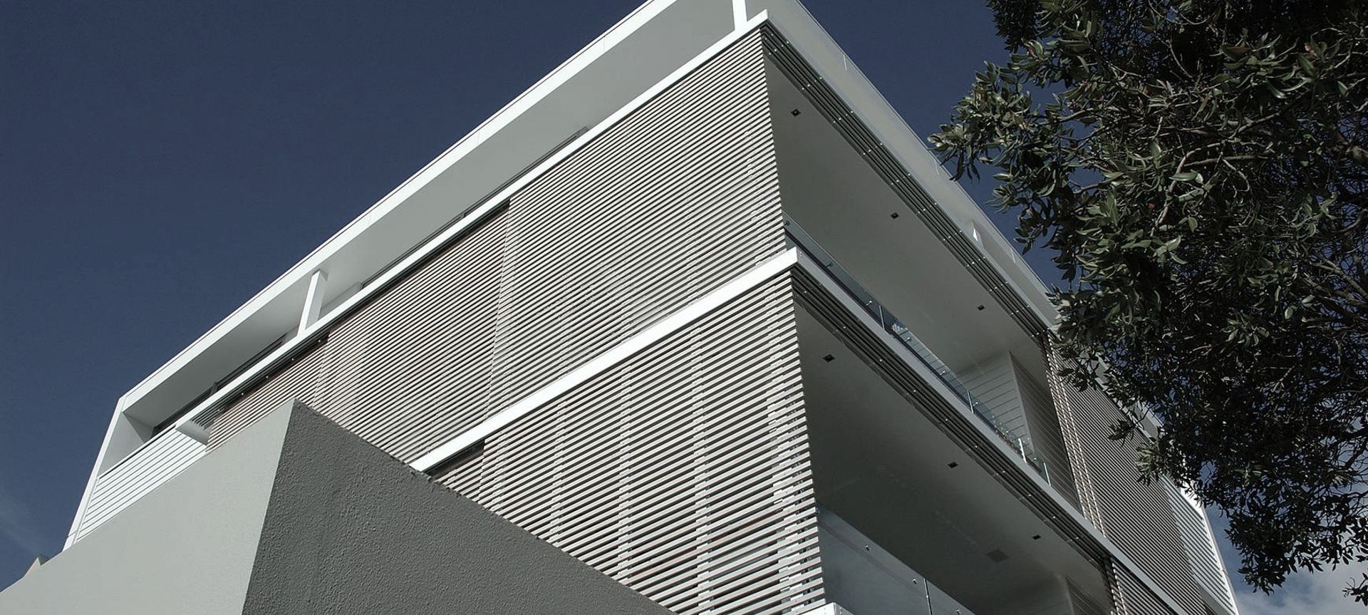 Alberon Apartments banner