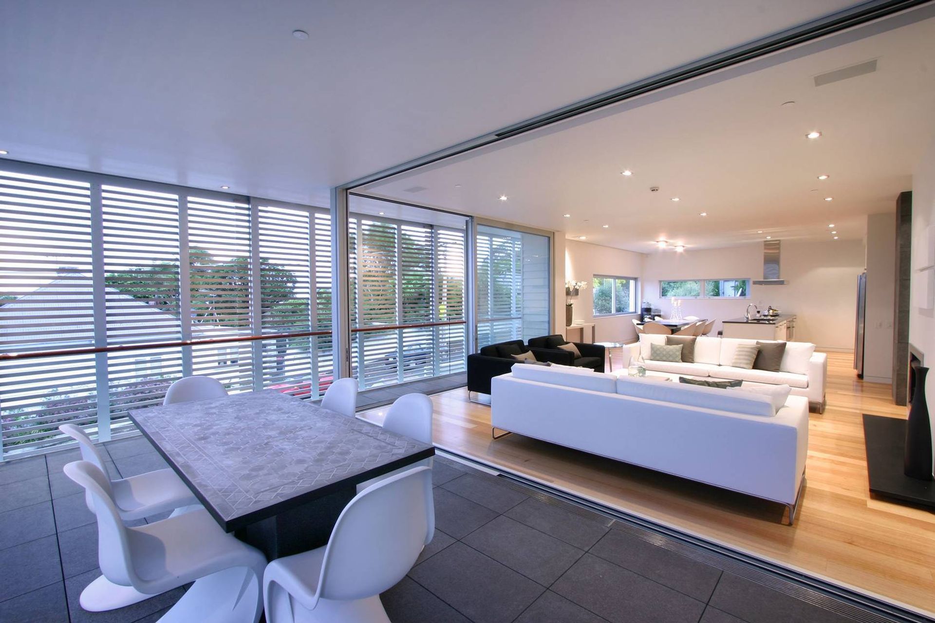 Alberon Apartments
