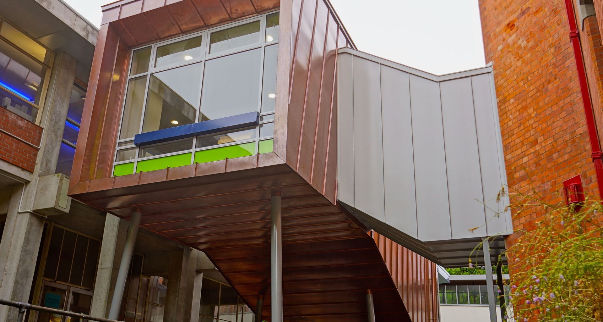 Auckland Girls Grammar - Smart Tray Standing Seam Cladding banner