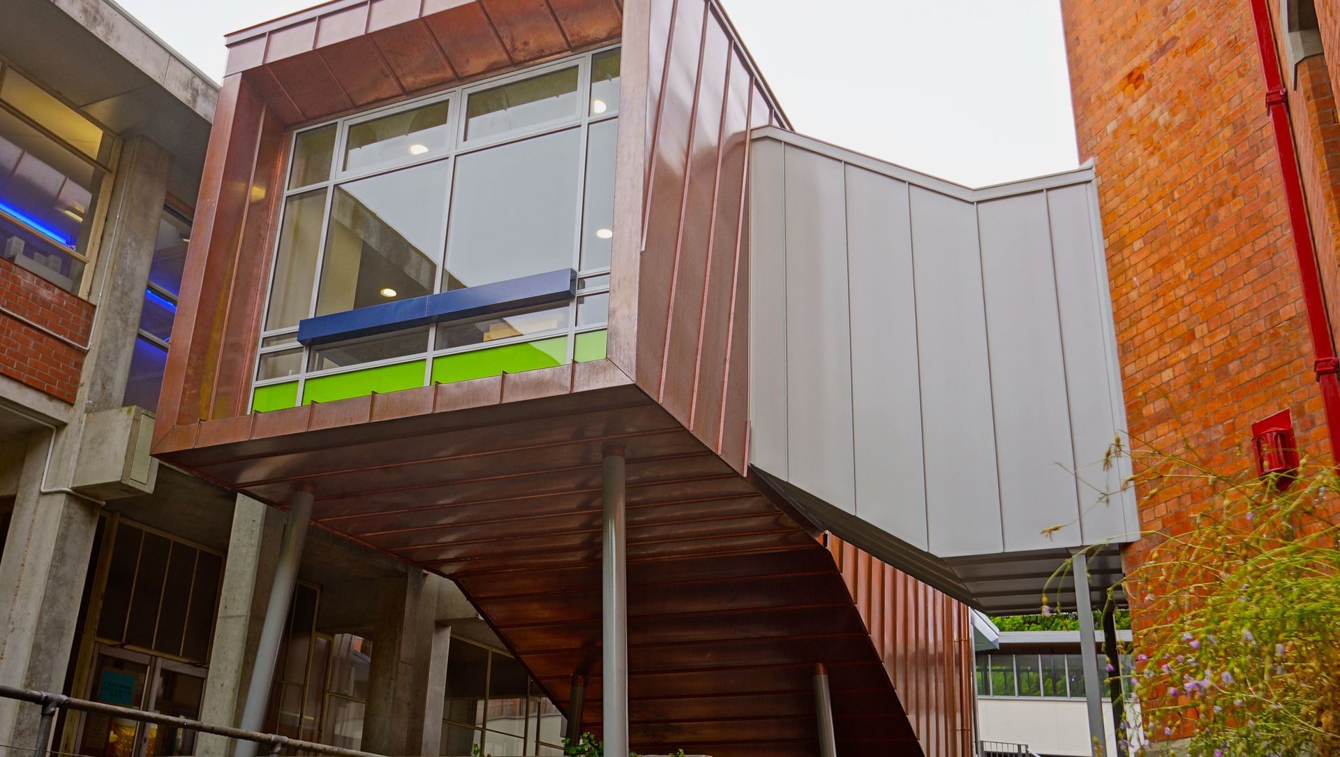 Auckland Girls Grammar - Smart Tray Standing Seam Cladding banner