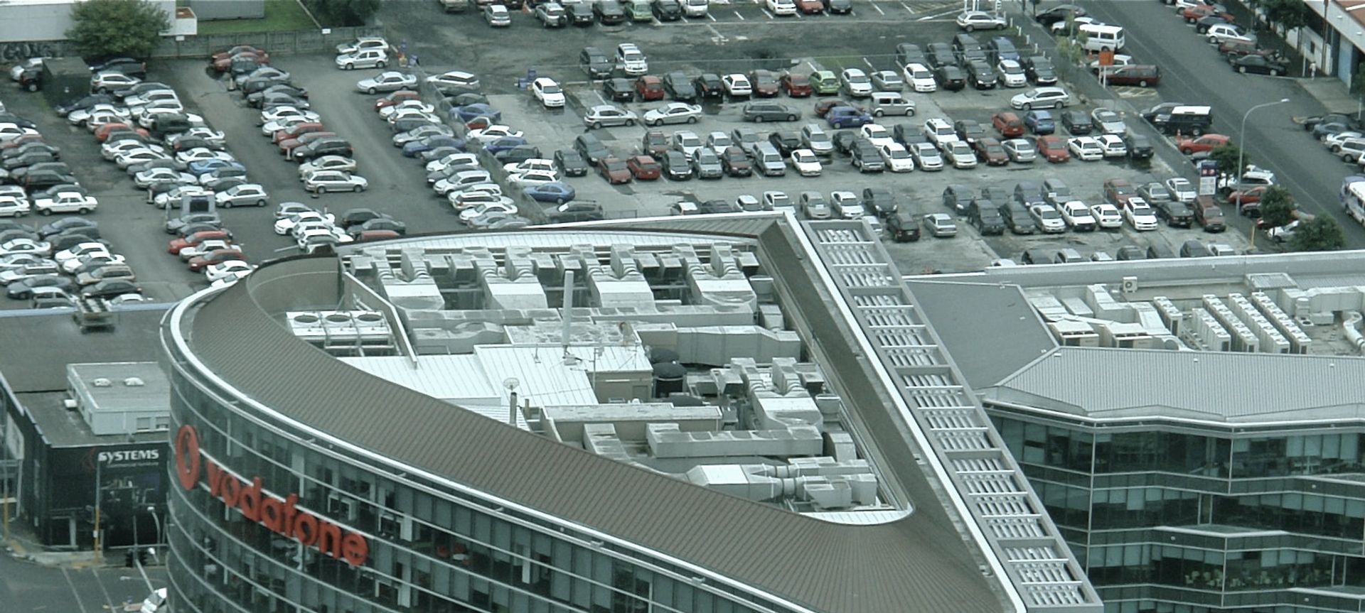 Vodafone Head Office - Smart Tray Custom Roofing banner
