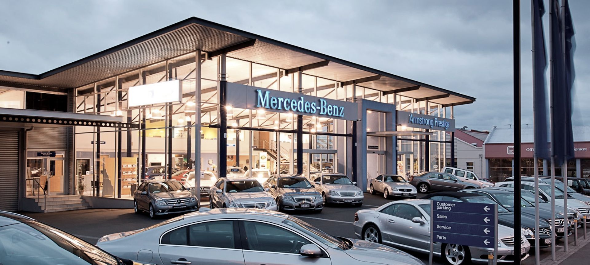 Armstrong Prestige, Dunedin and Christchurch banner