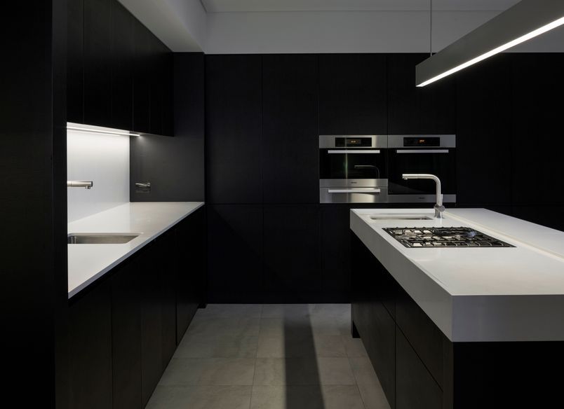 Black Barn Residence