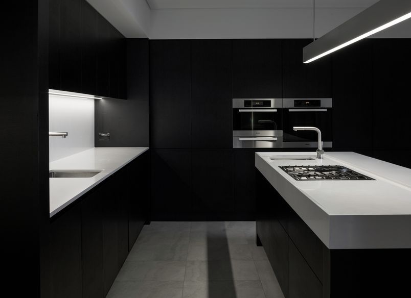 Black Barn Residence