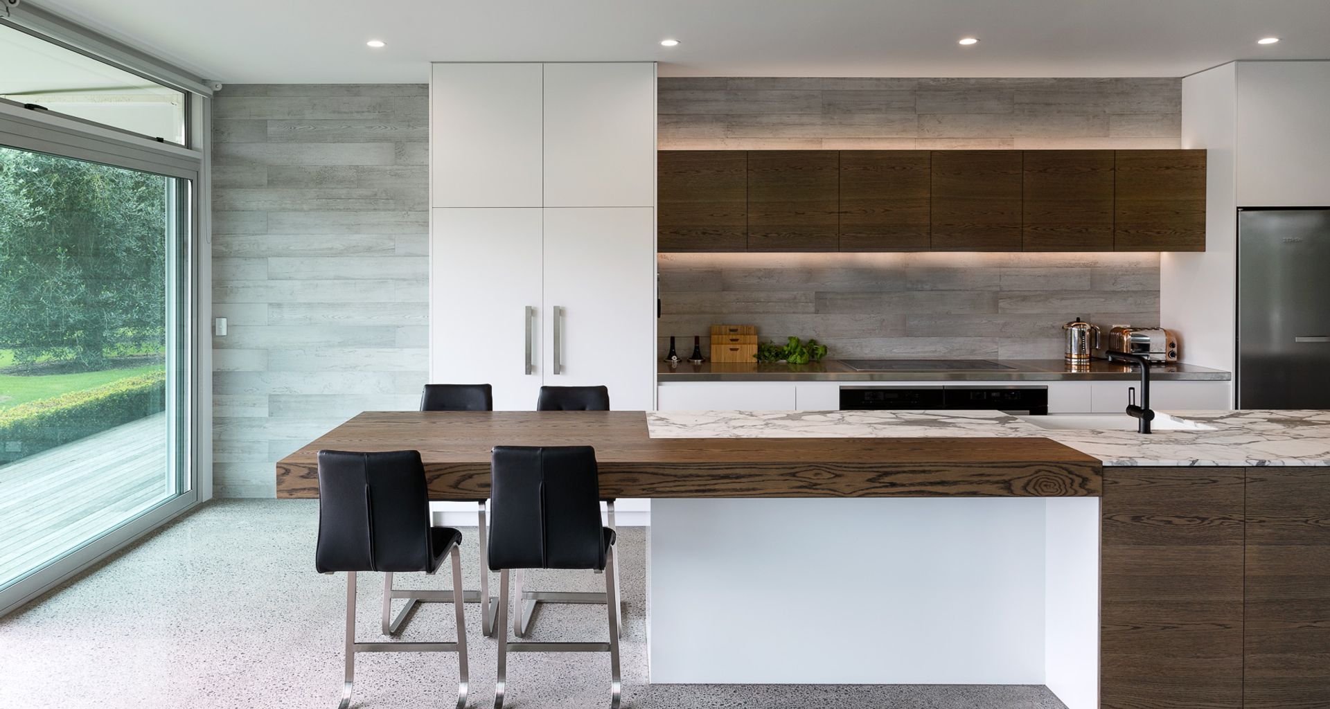 Bombay Hills Kitchen banner