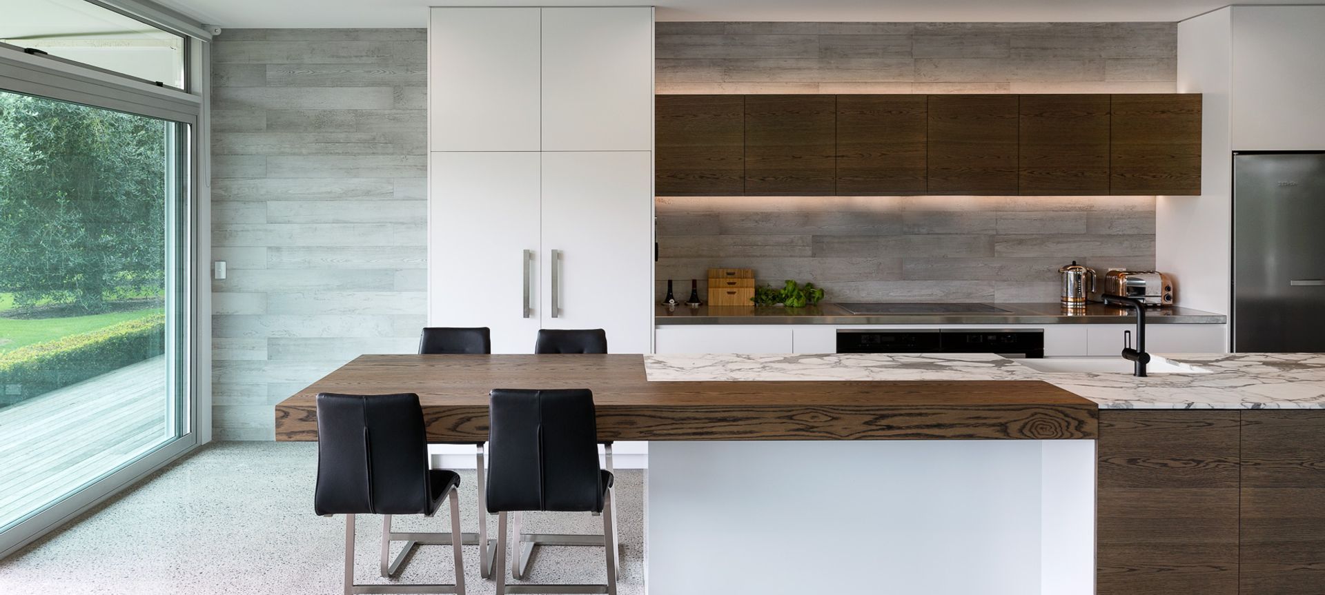 Bombay Hills Kitchen banner