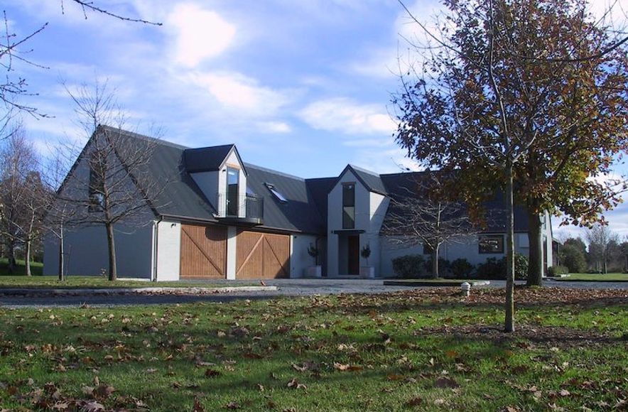 Country Lifestyle Home