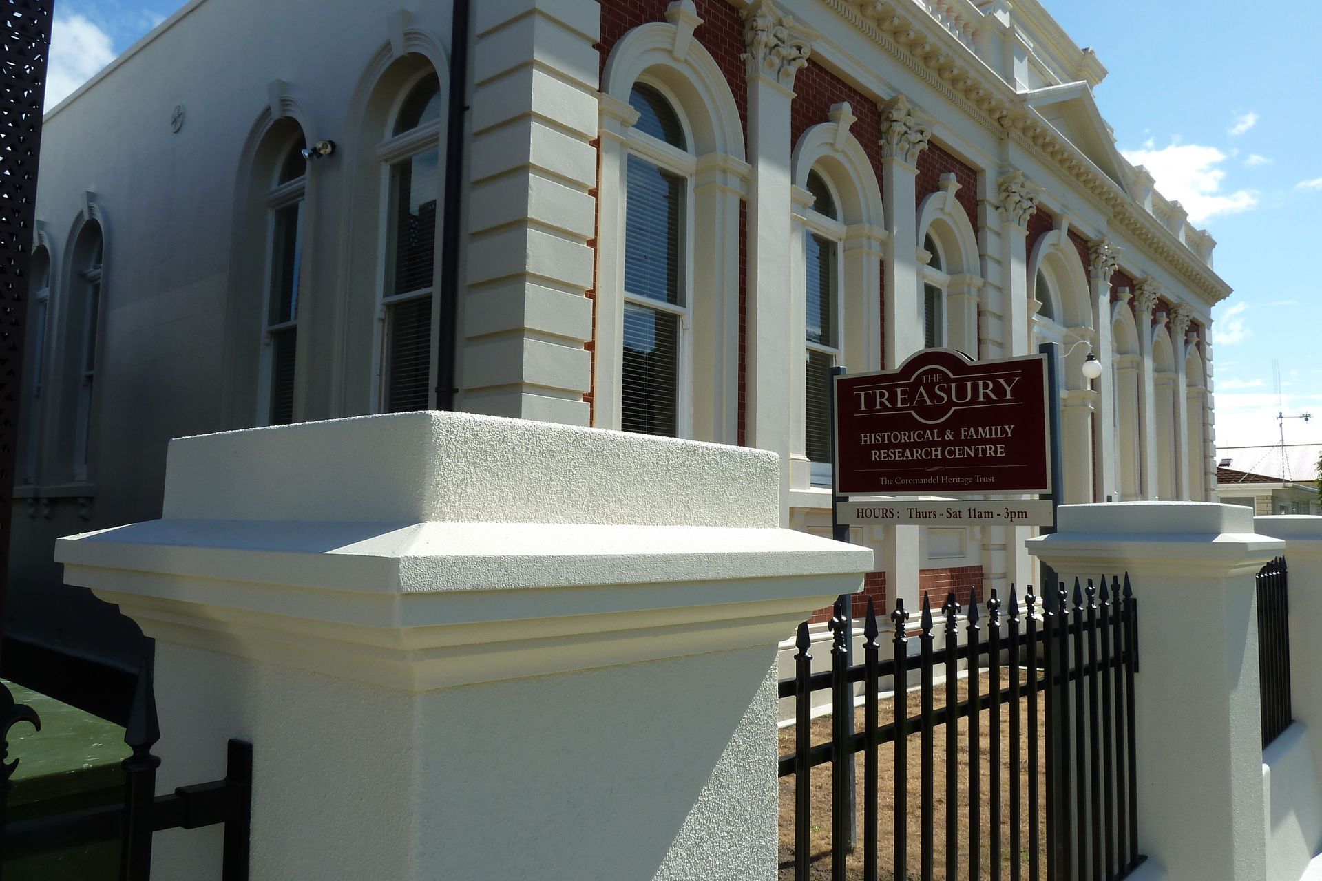 Carnegie Library Thames