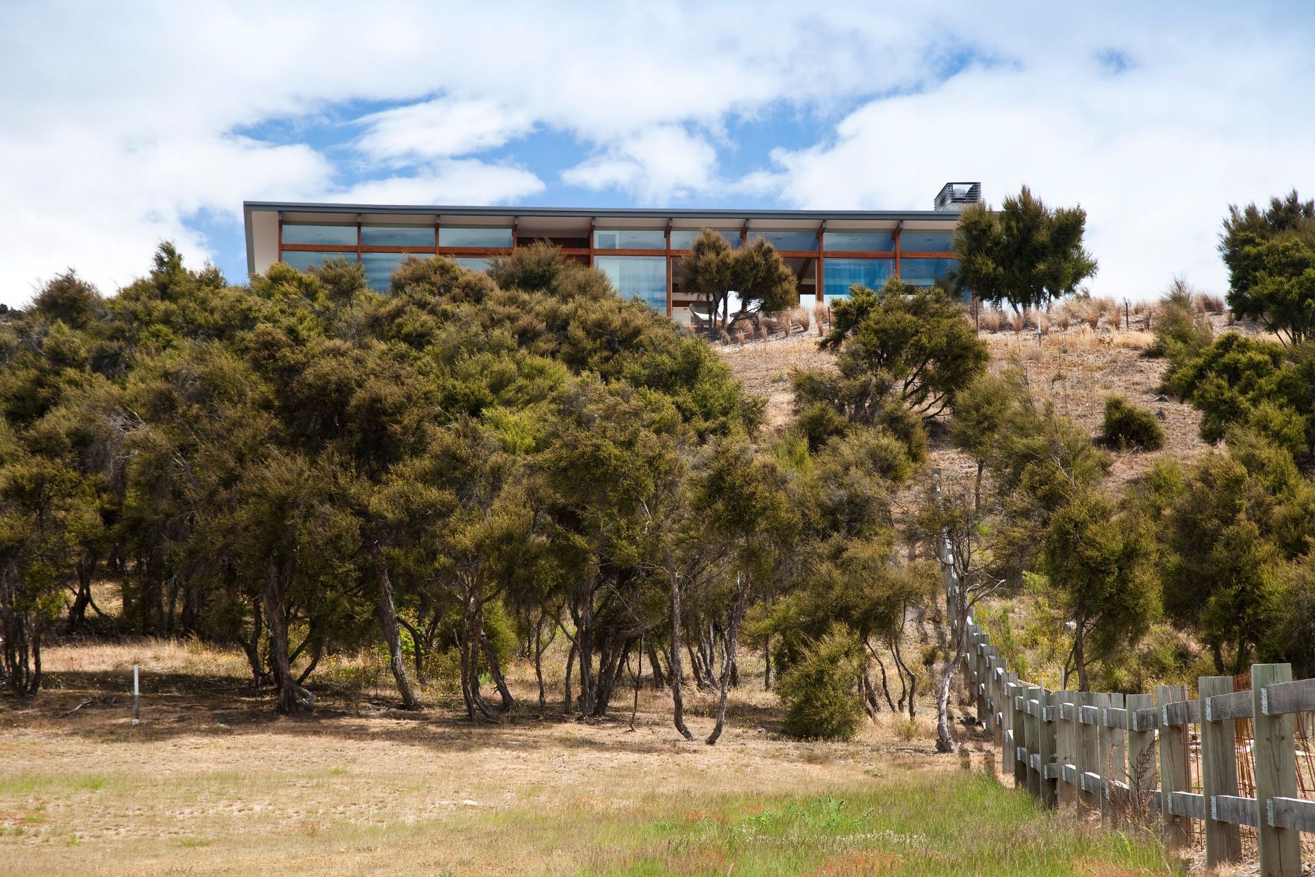 Clutha River House, Albert Town