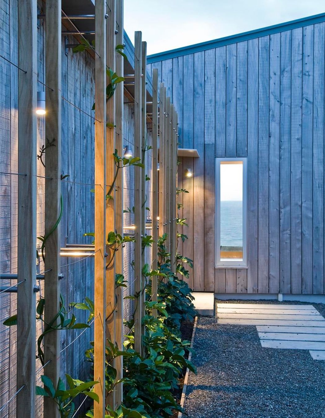 COASTAL HOUSE