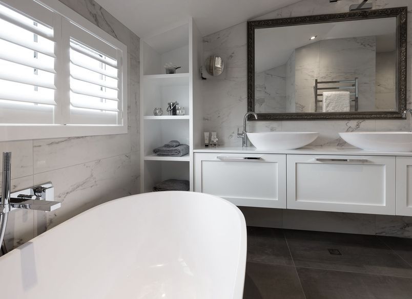 Contemporary yet Traditional