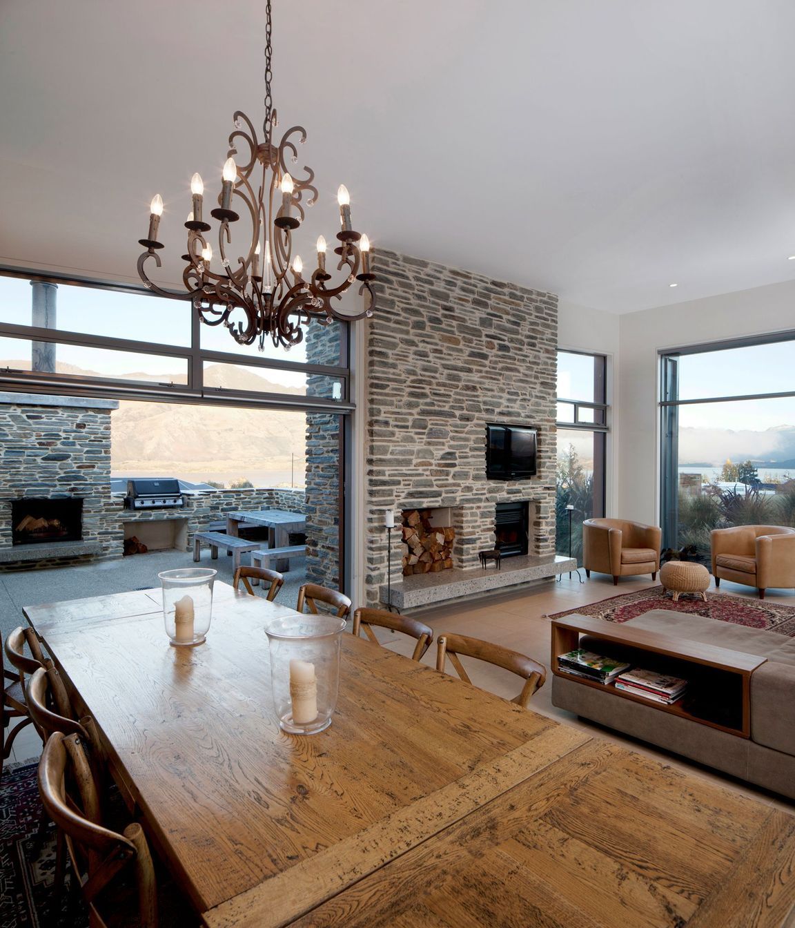 Peninsula Bay Residence