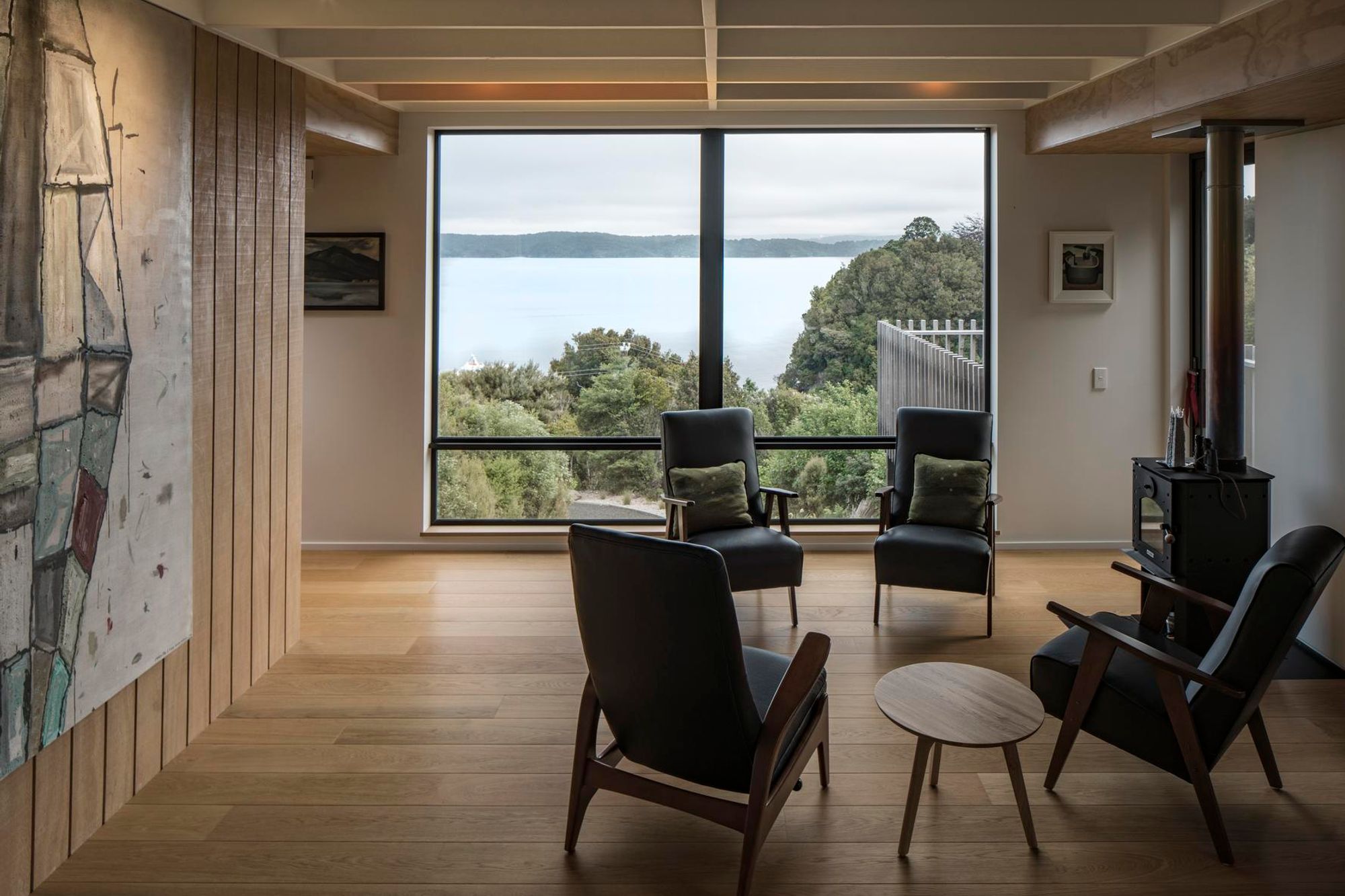 STEWART ISLAND CRIB
