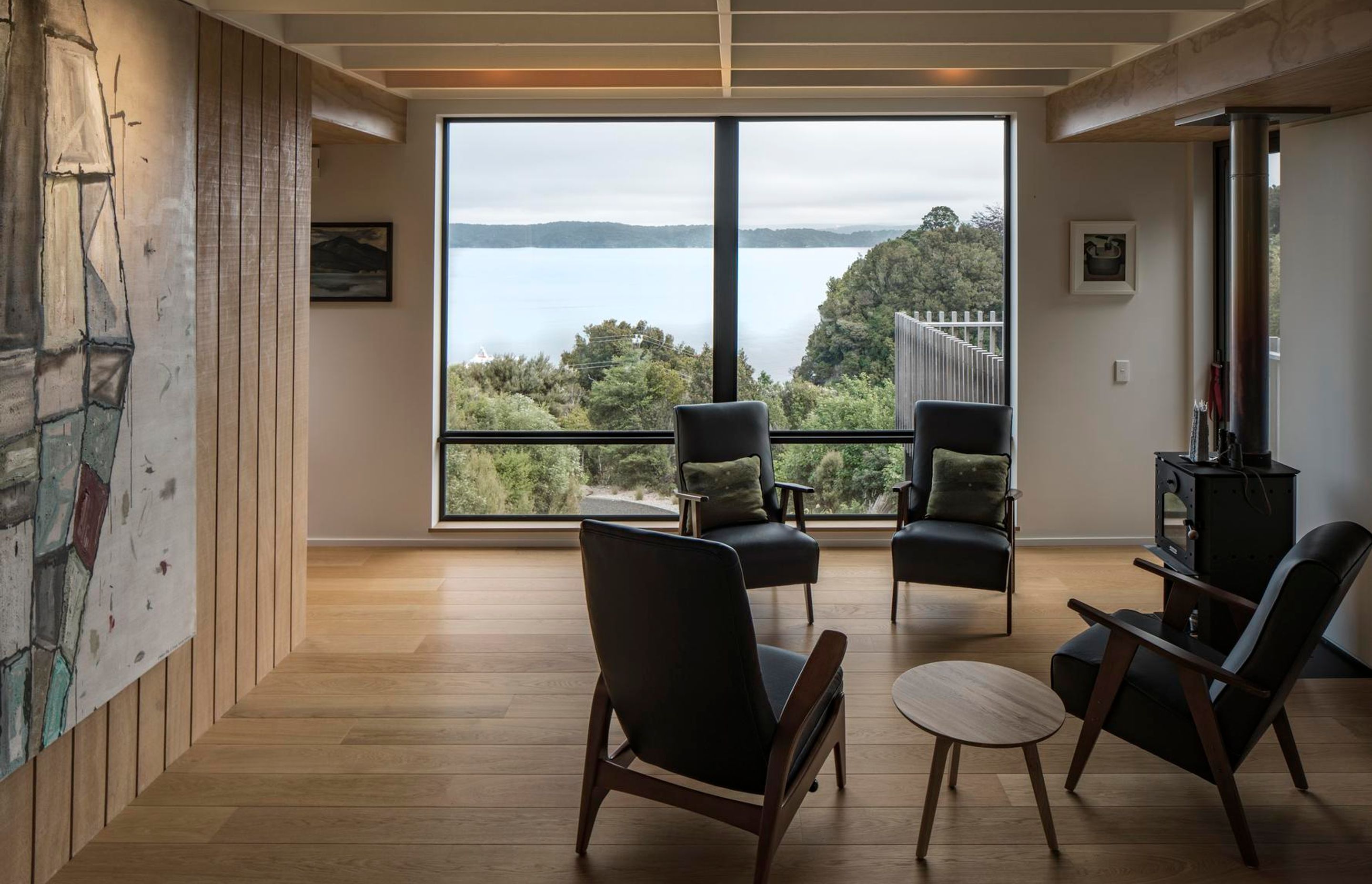 STEWART ISLAND CRIB