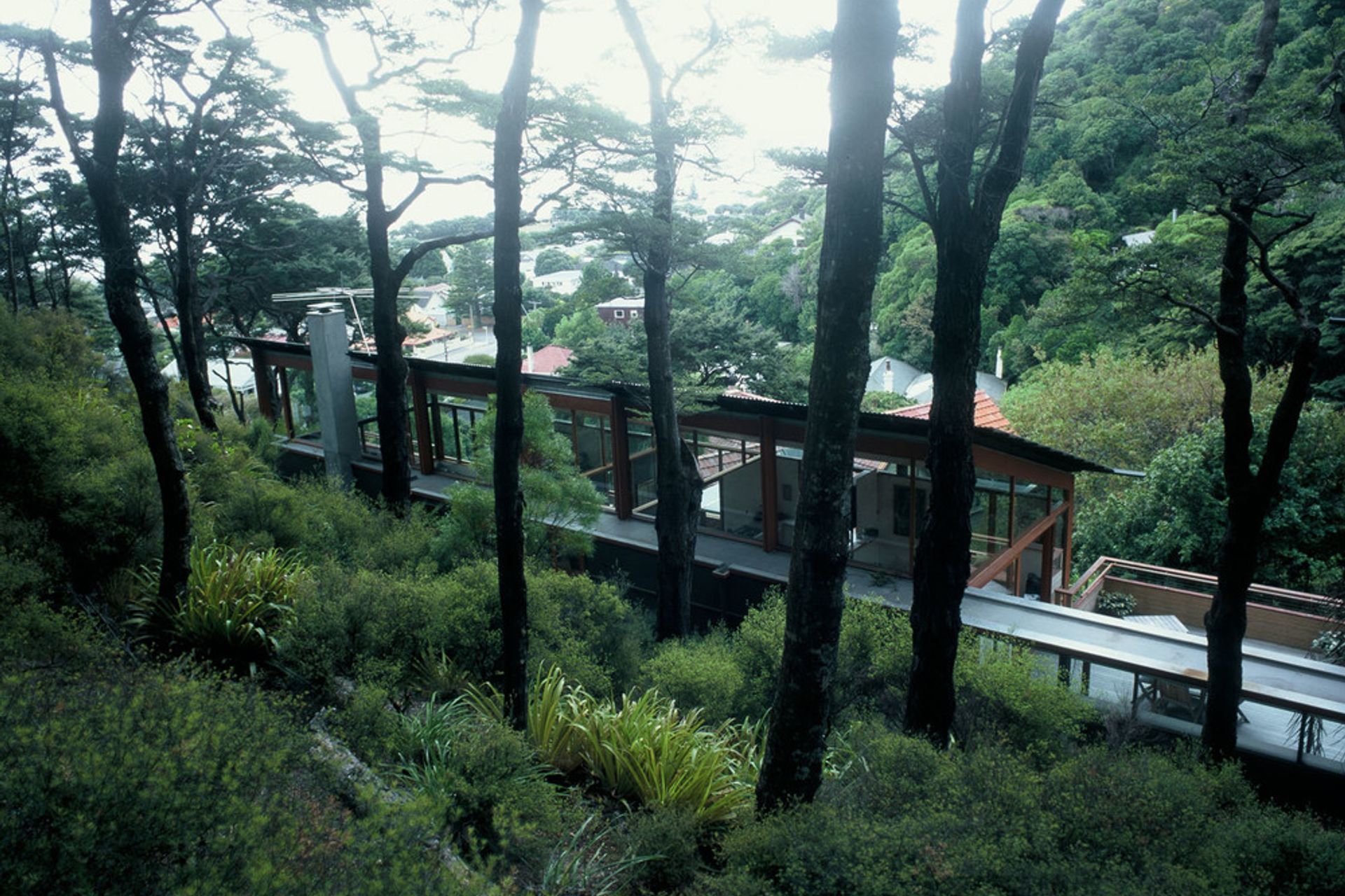 EASTBOURNE HOUSE 1999