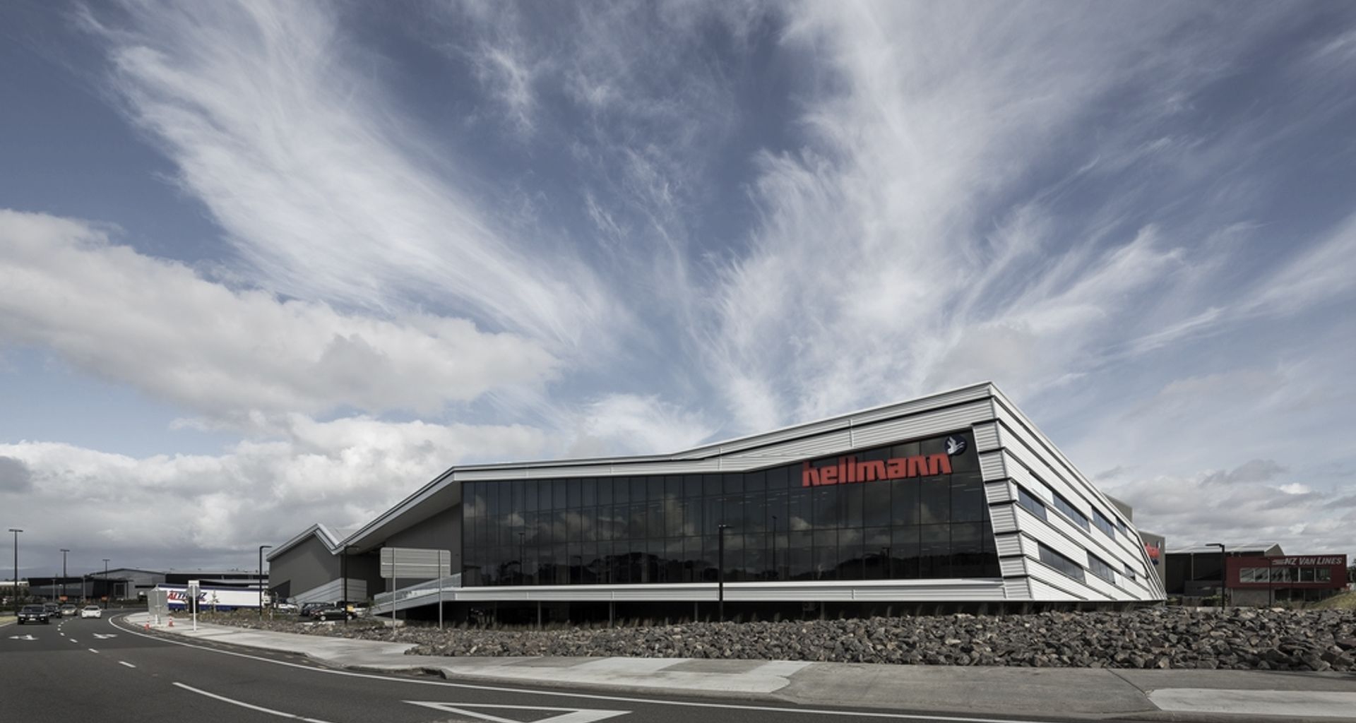 Hellmann Logistics banner