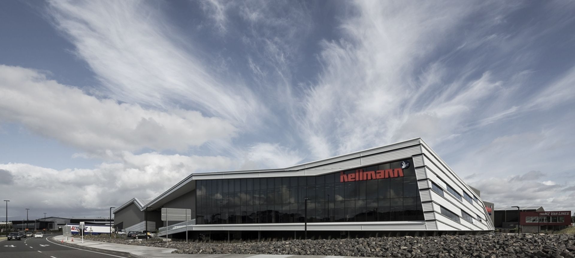 Hellmann Logistics banner