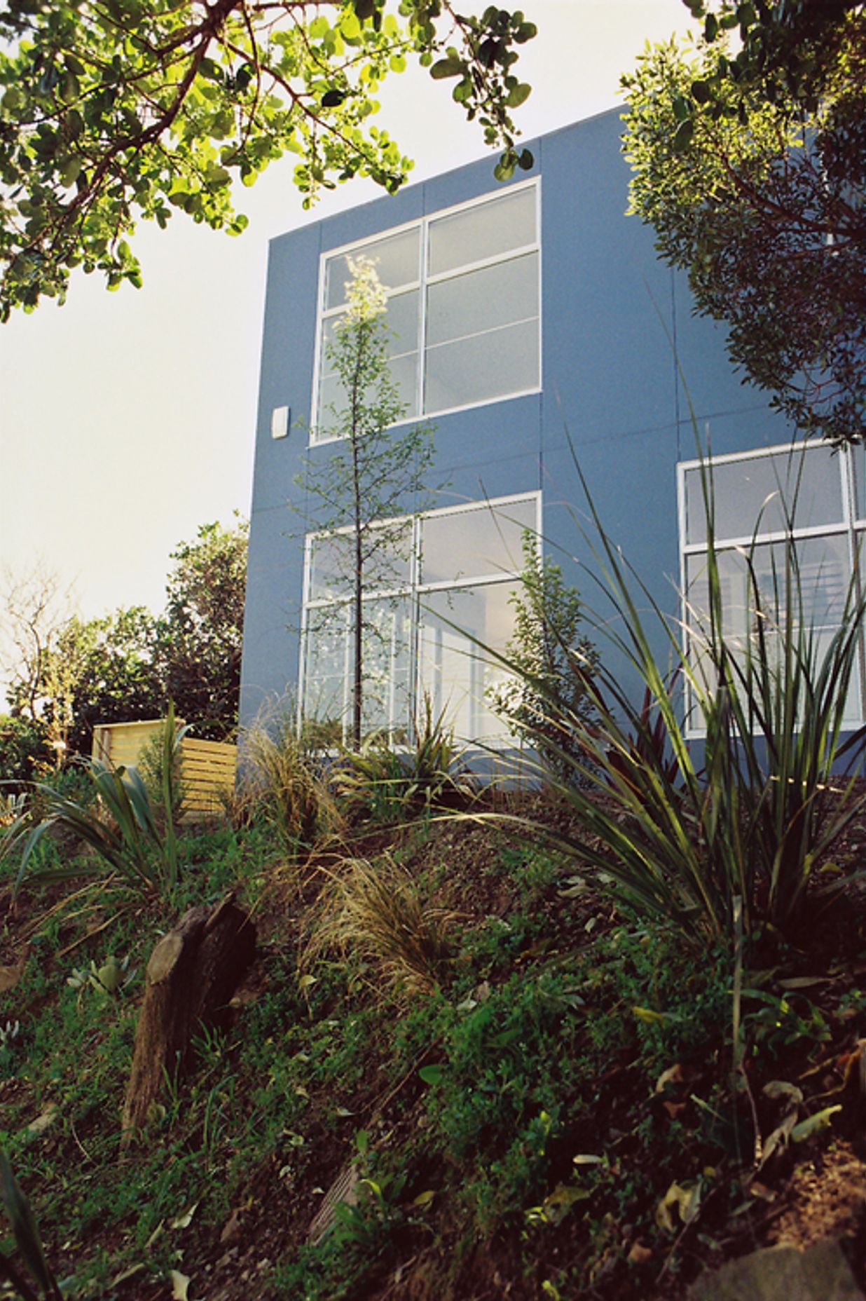 HATAITAI HOUSE 1995