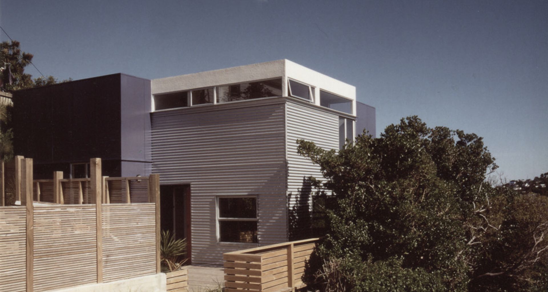 Hataitai House 1995 banner