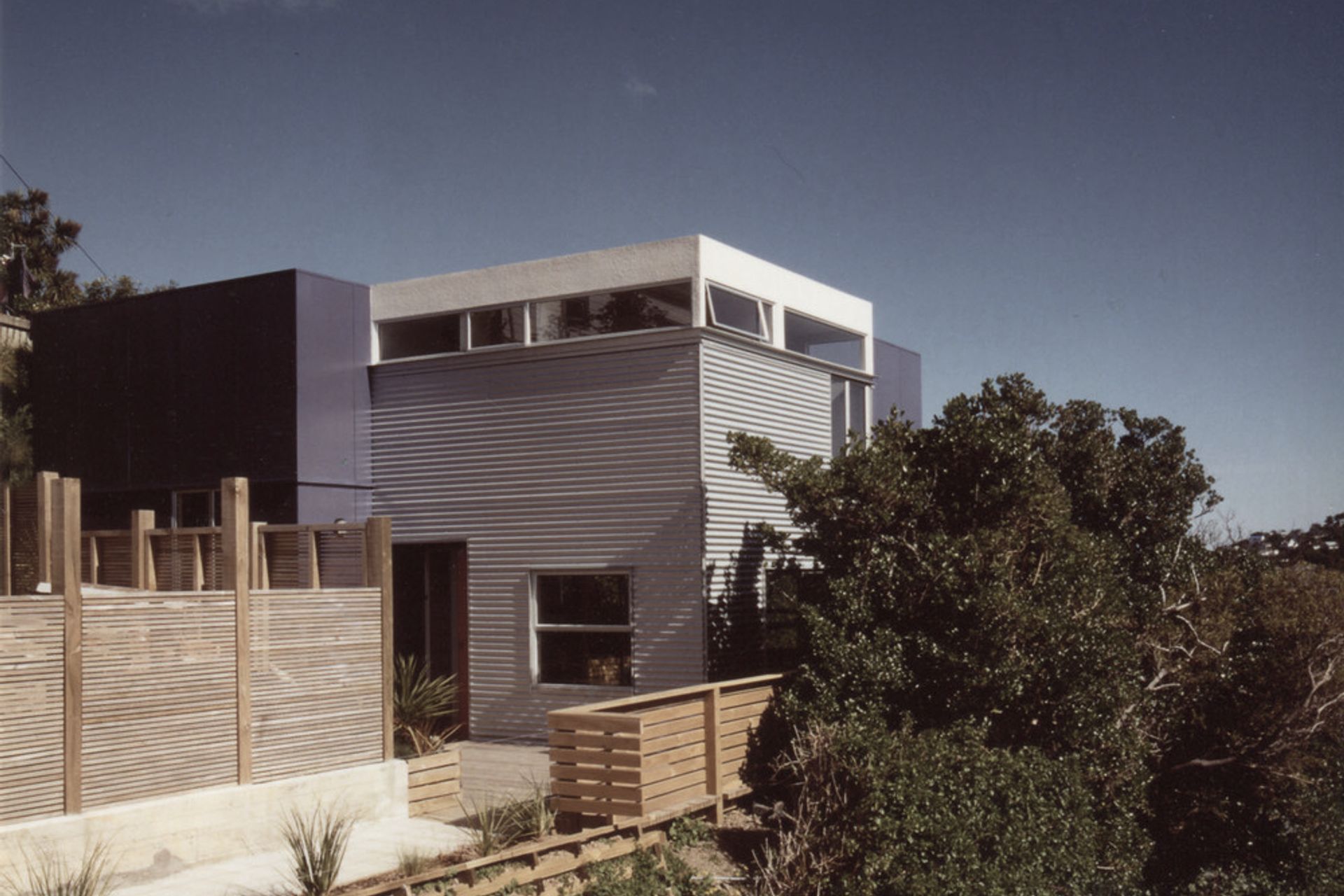 HATAITAI HOUSE 1995