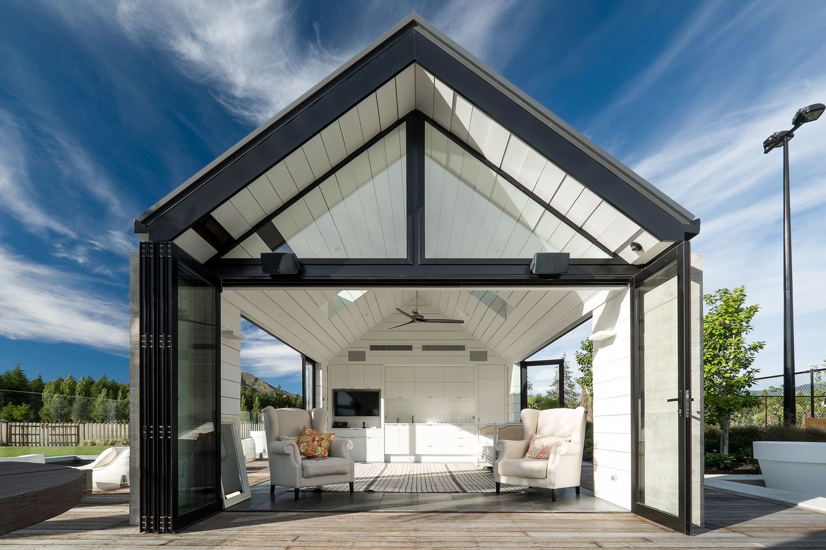 Hawea Pool Cabana