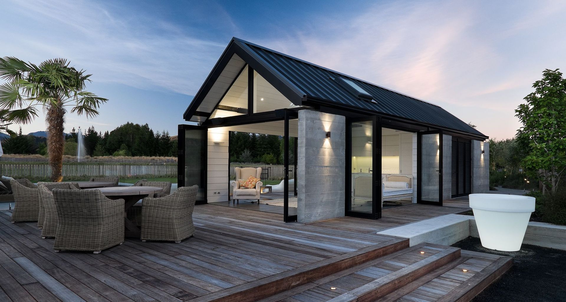 Horseshoe Bend Cabana banner