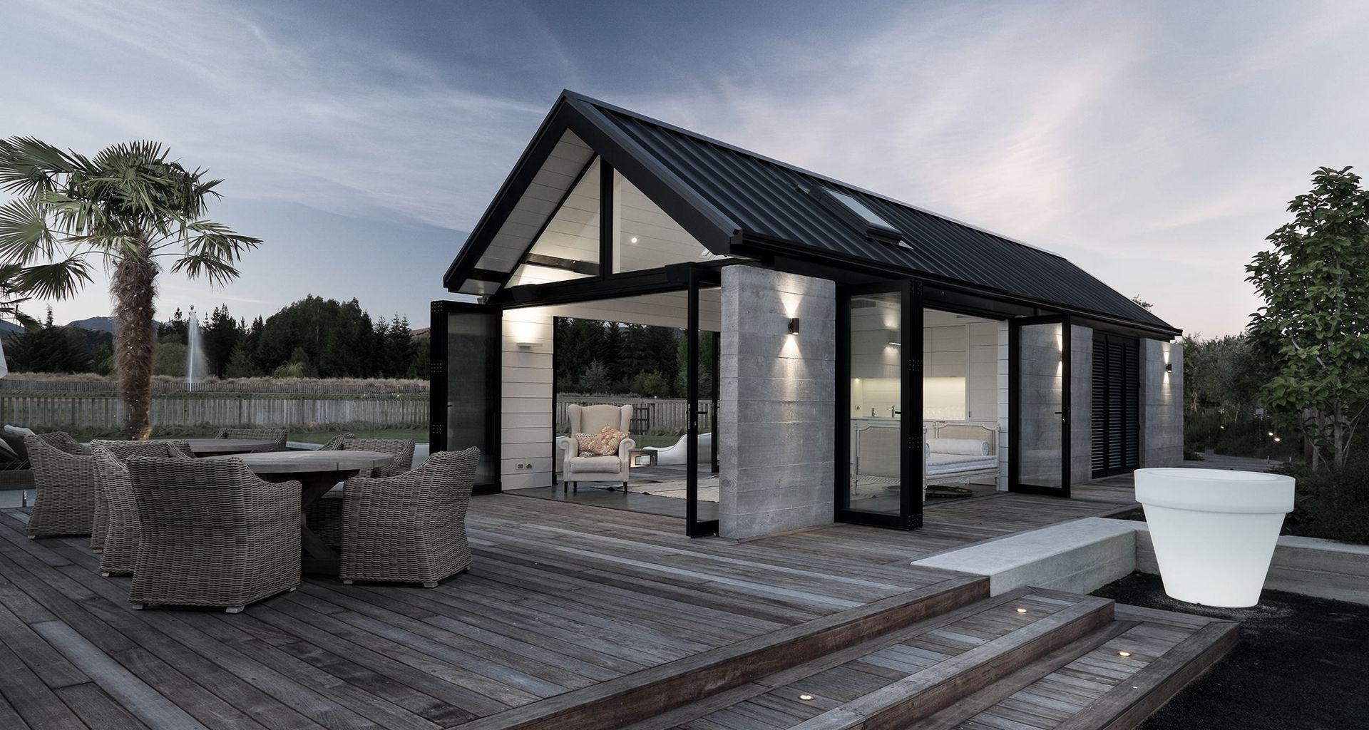 Horseshoe Bend Cabana banner