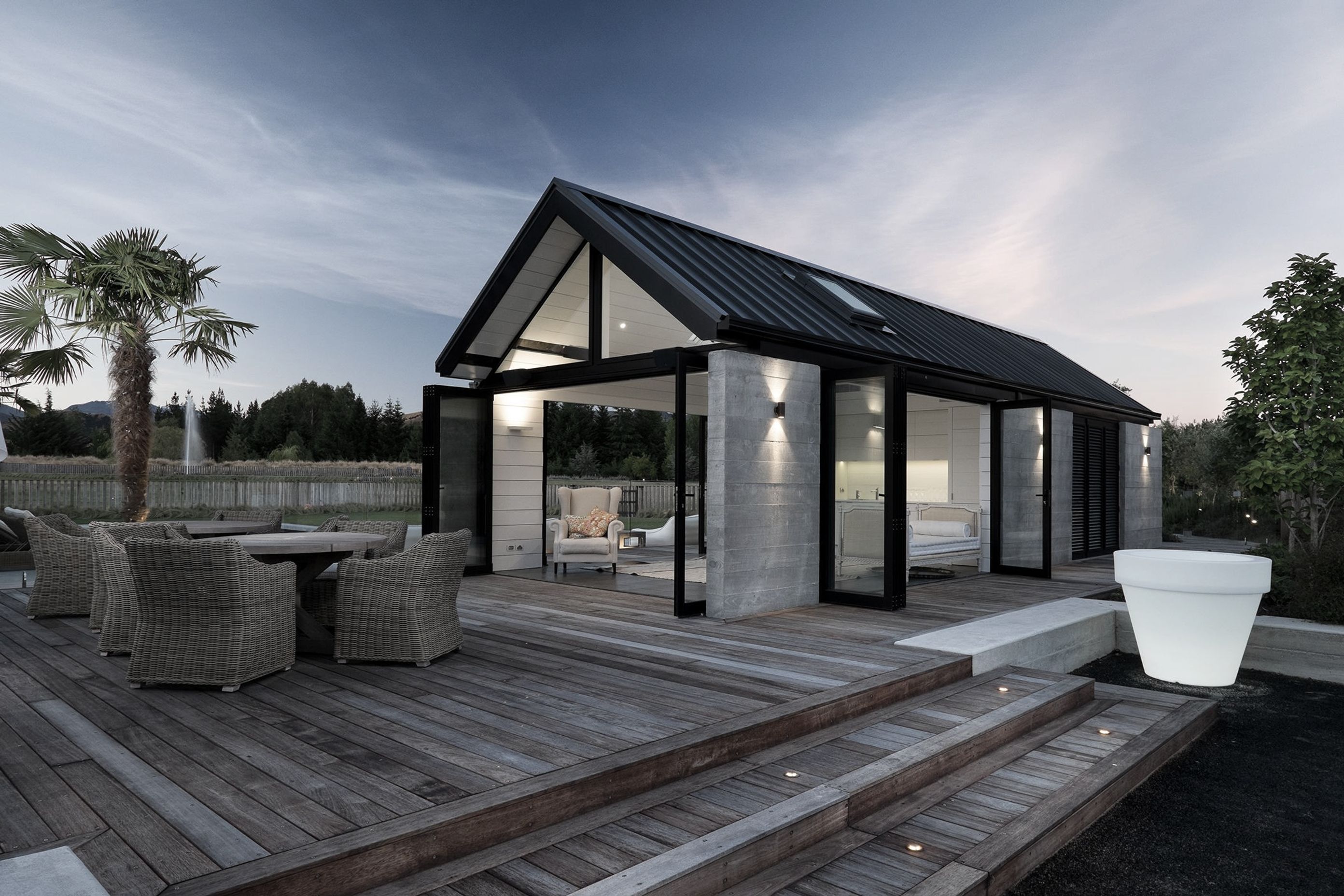 Hawea Pool Cabana