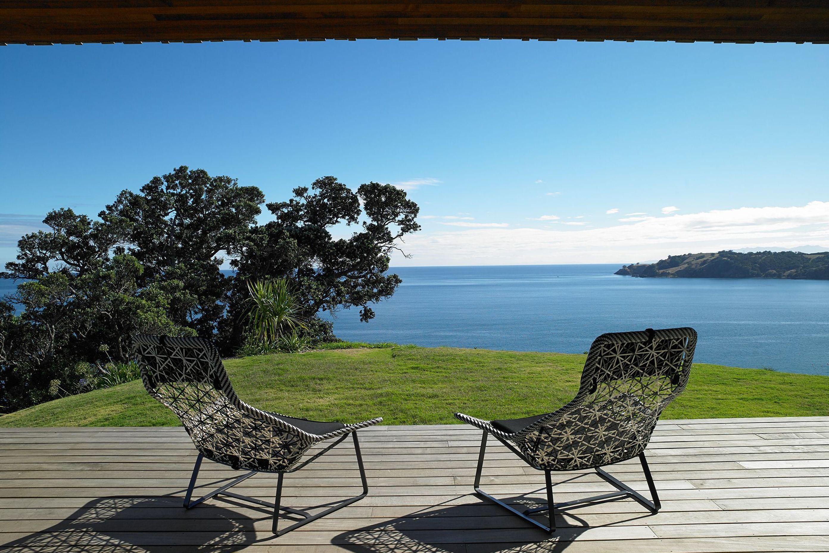 Headland House Onetangi Beach