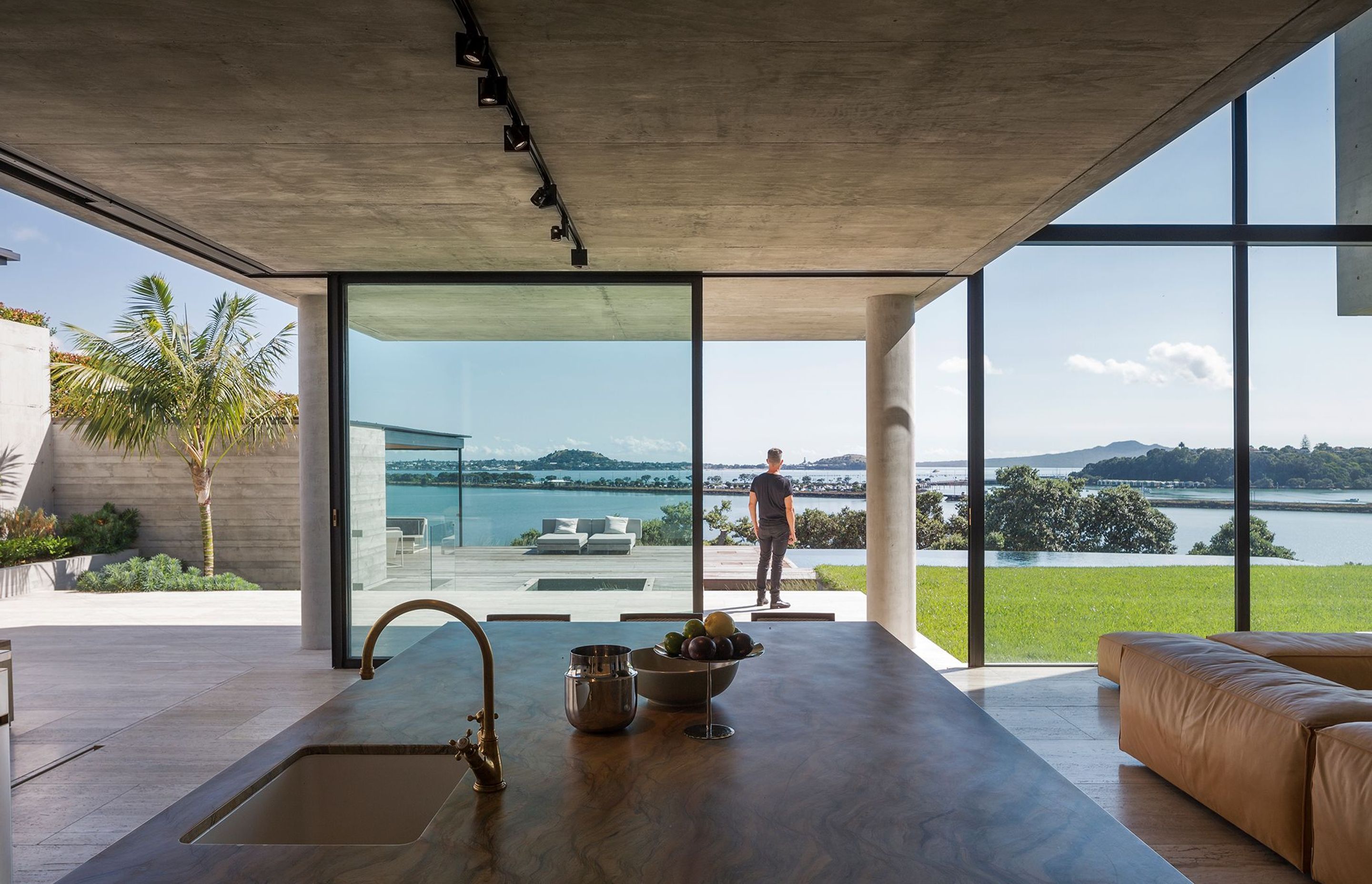 Hobson Bay House