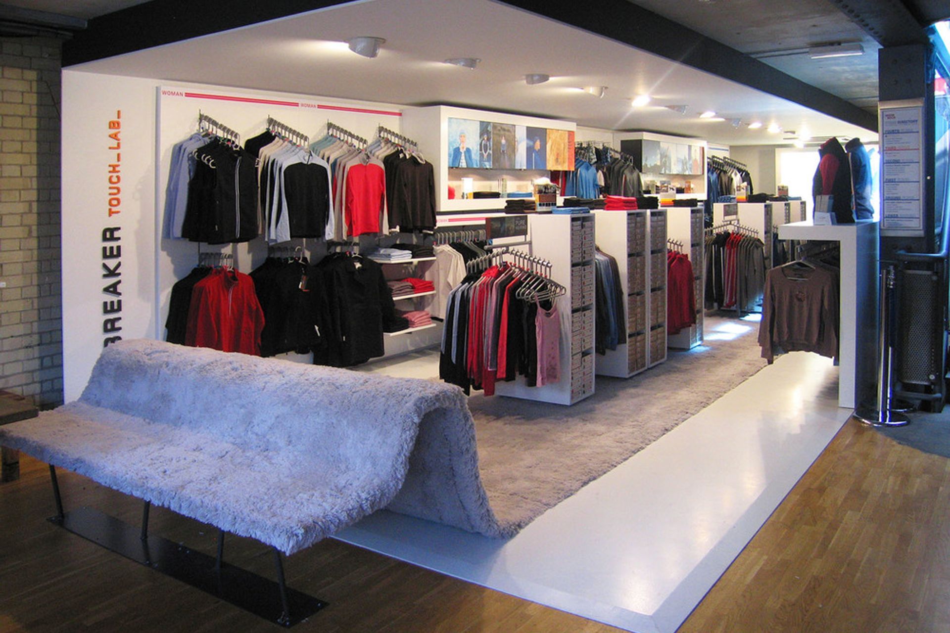 ICEBREAKER RETAIL 2005