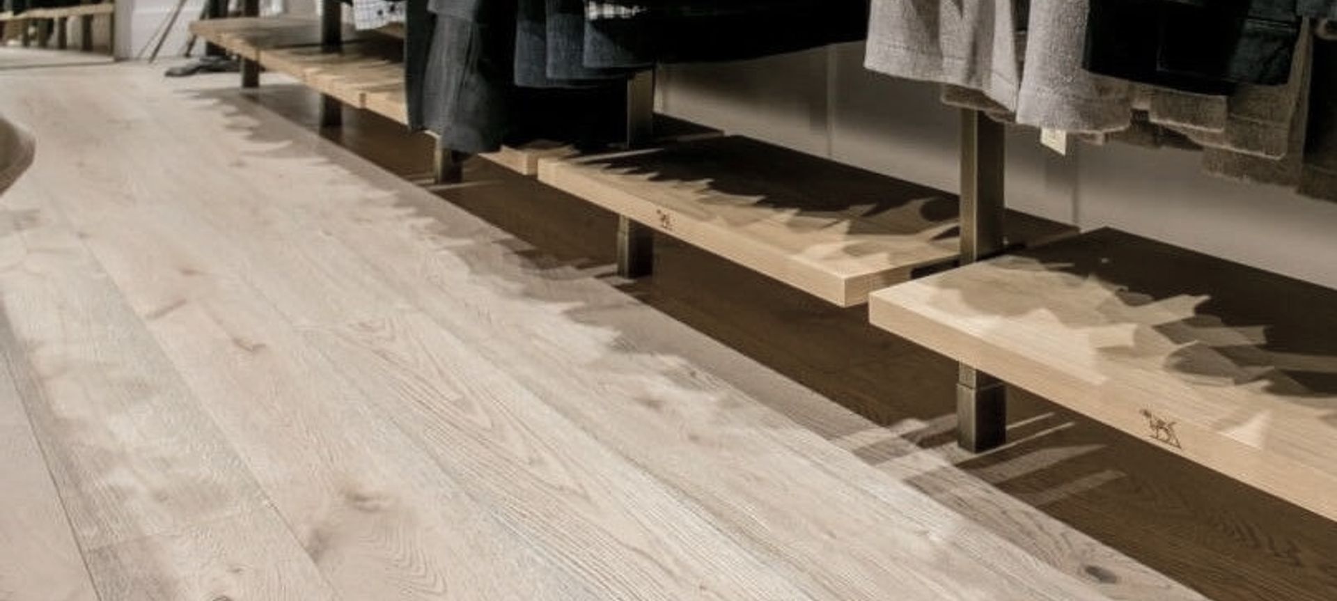 Rodd + Gunn Store banner