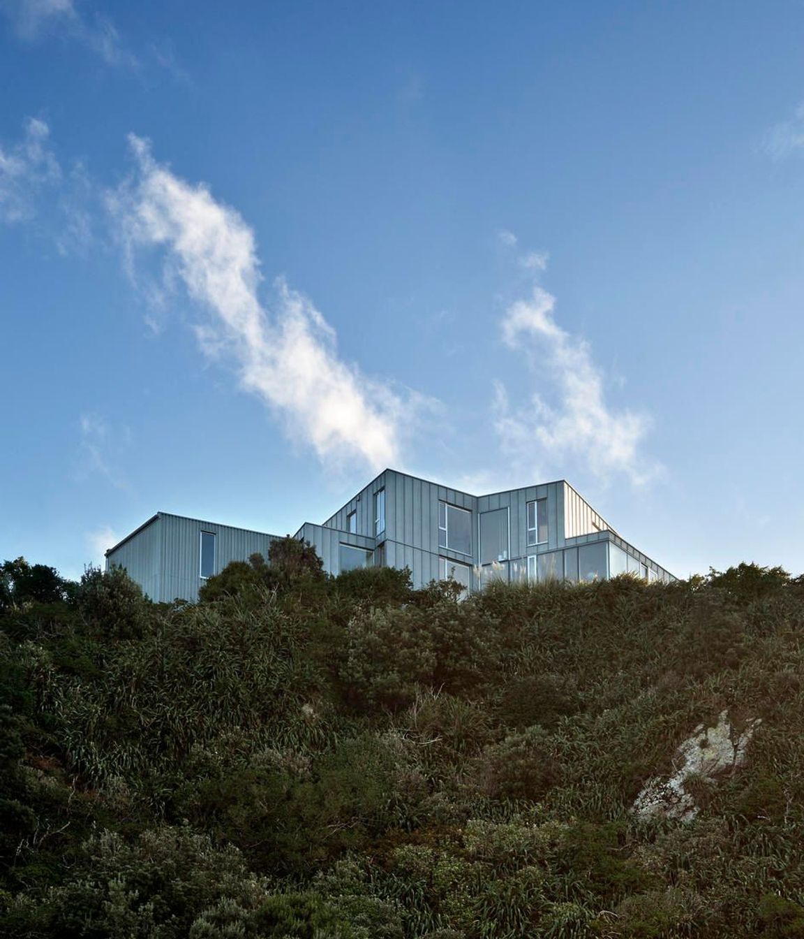 ISLAND BAY HOUSE