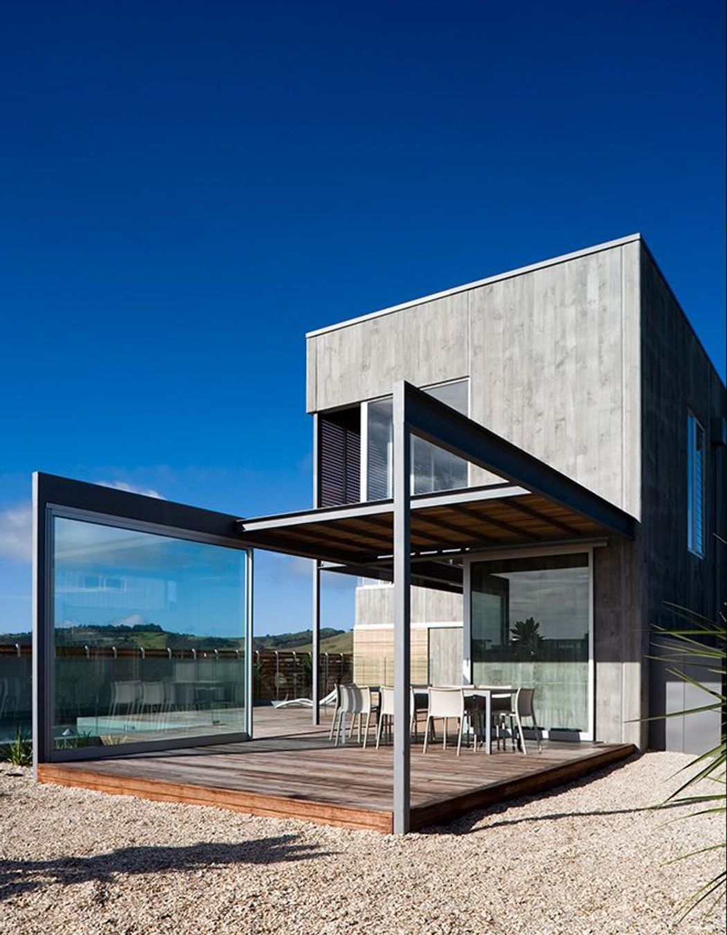 CROSS HOUSE