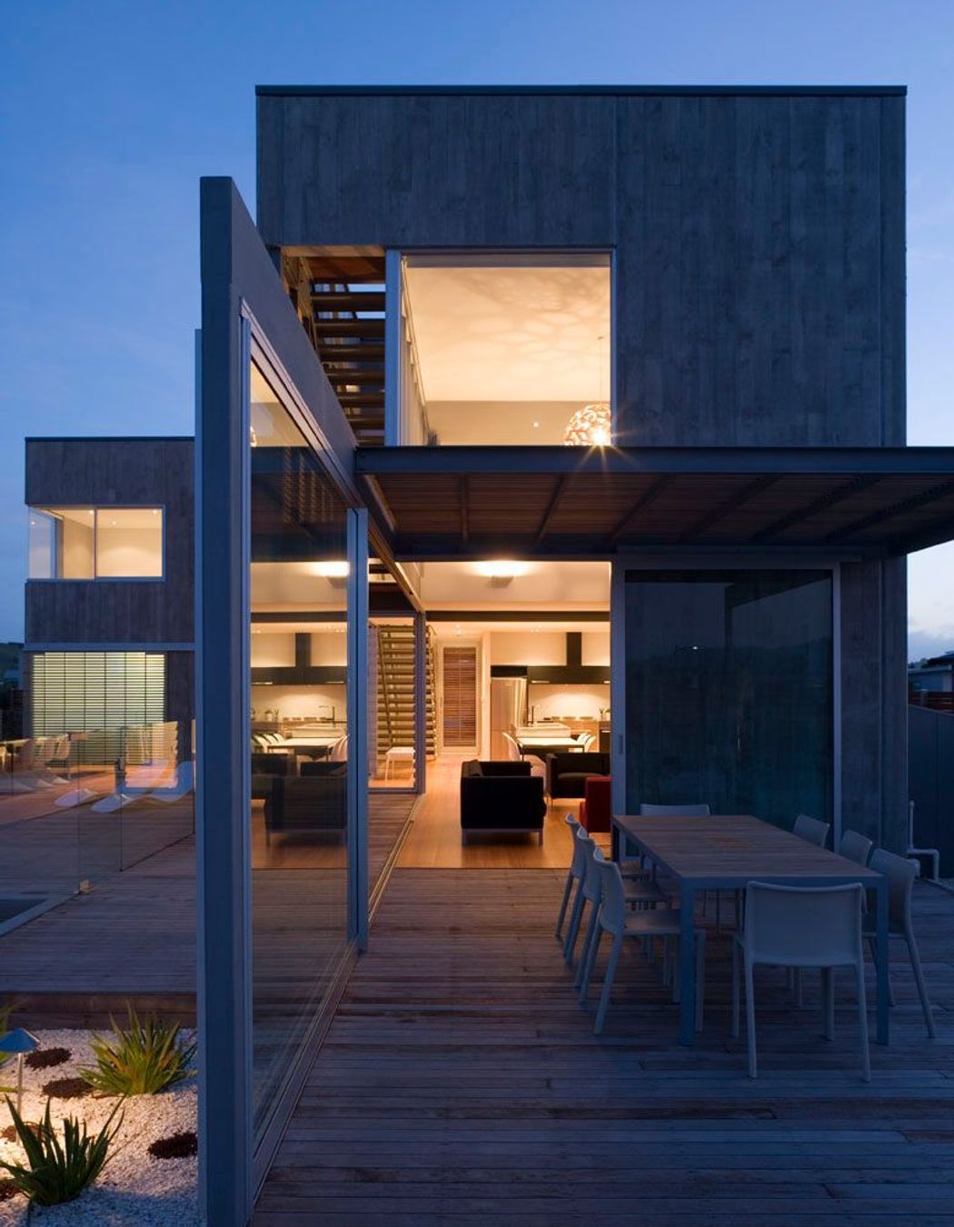 CROSS HOUSE