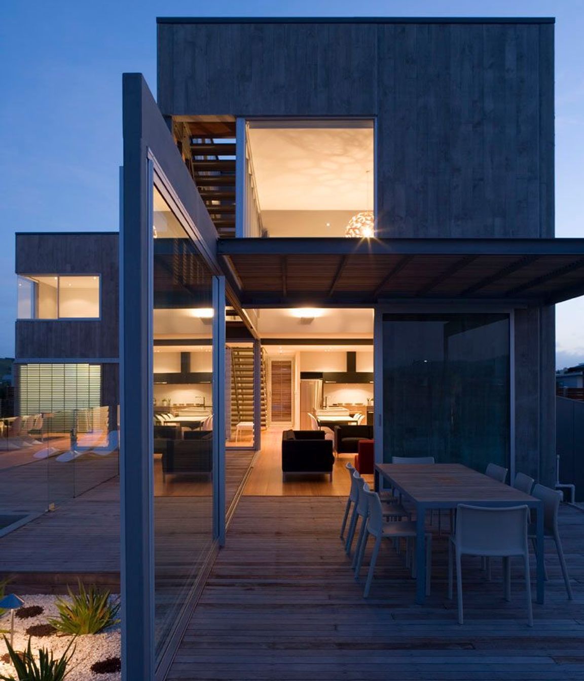 CROSS HOUSE