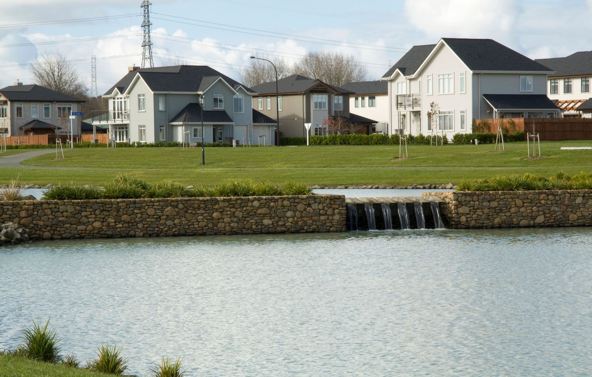 Karaka Lakes