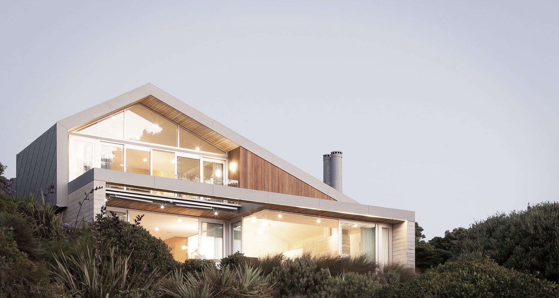 Kirkway House, Raumati banner