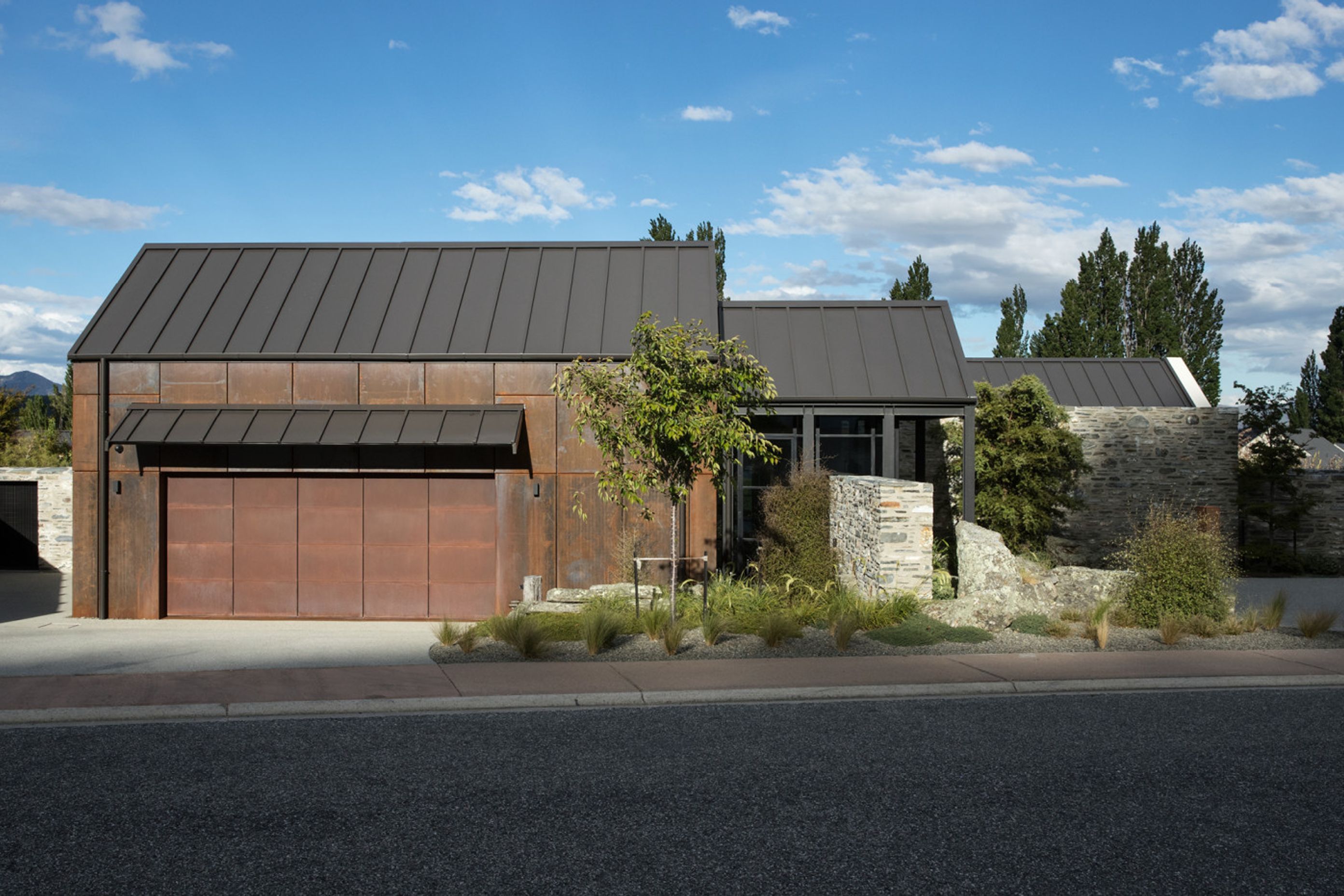 Bardon, Wanaka