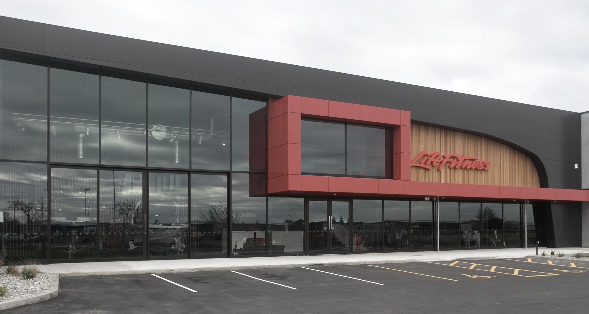 Life Fitness banner