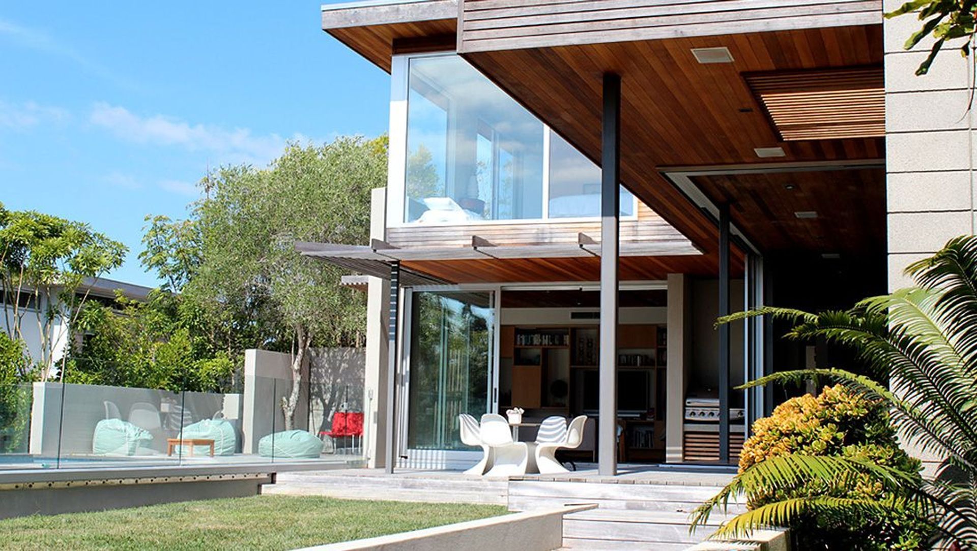 Livingstone Road House banner