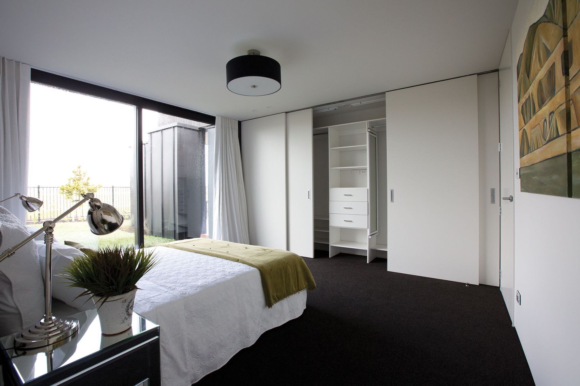 Lombardia Way, Karaka